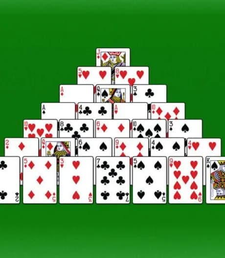 Pyramid Solitaire - Card Game