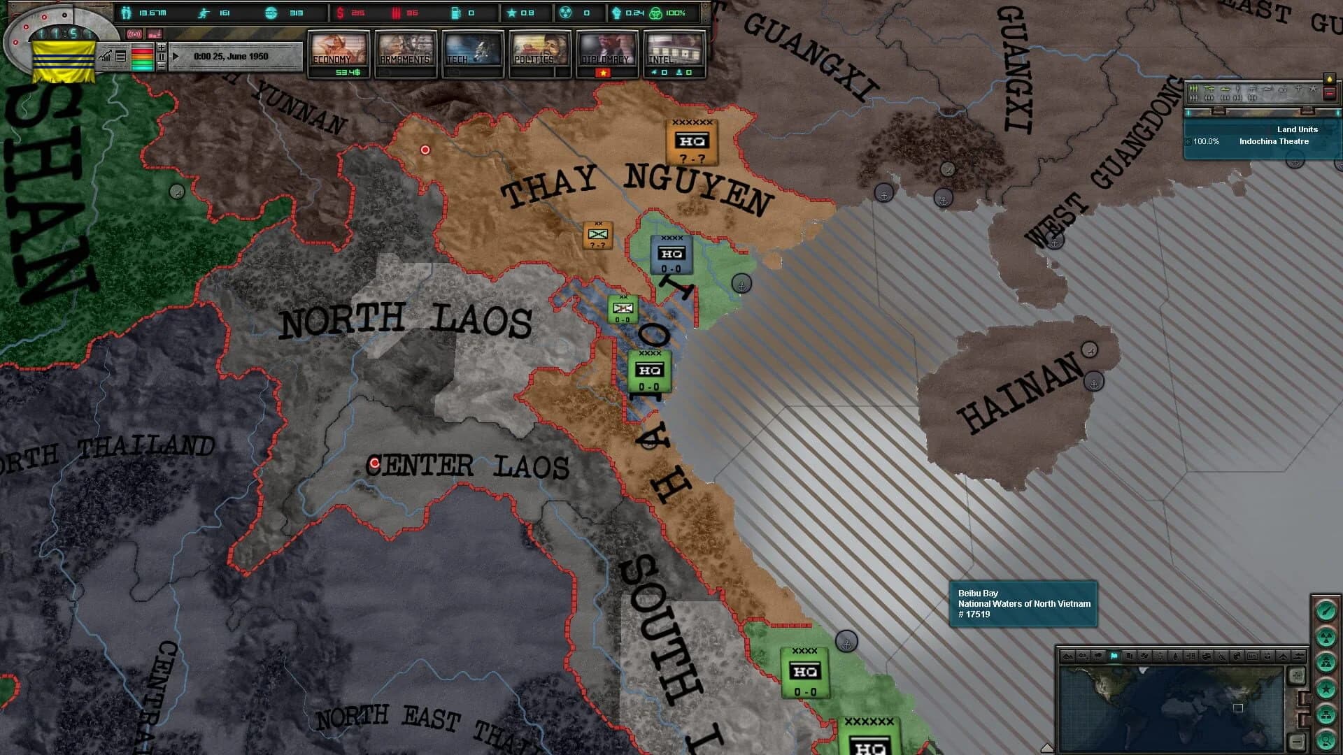 East vs. West: A Hearts of Iron Game screenshot 5