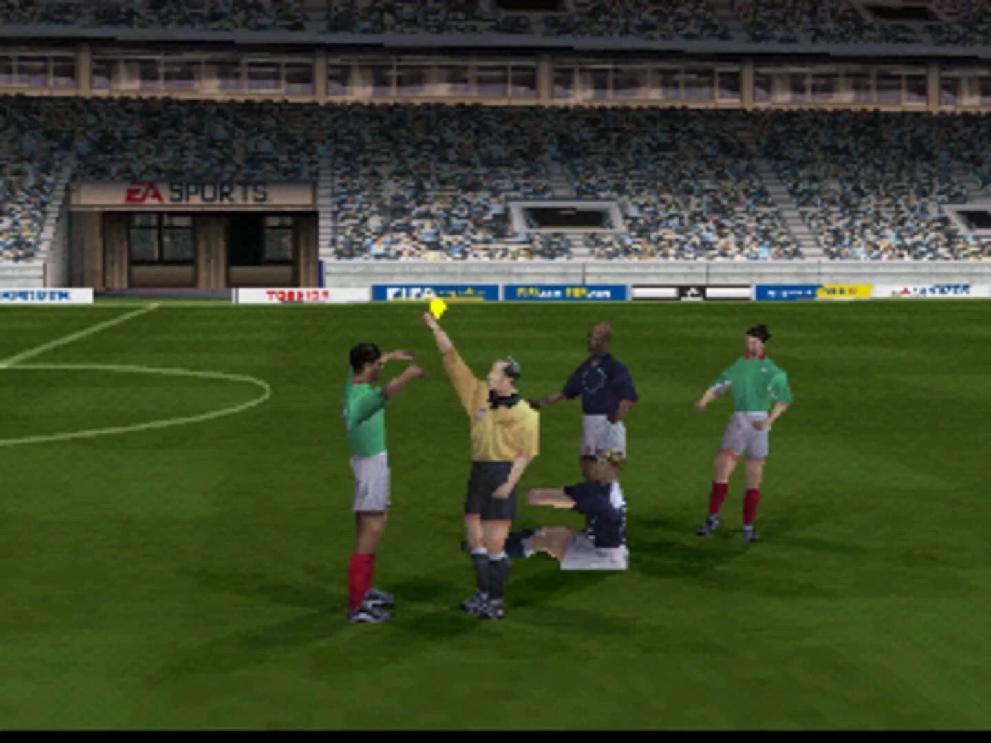 FIFA Soccer 2005 screenshot 1