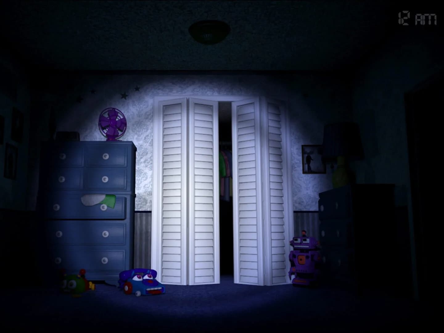 Five Nights at Freddy's 4 screenshot 3