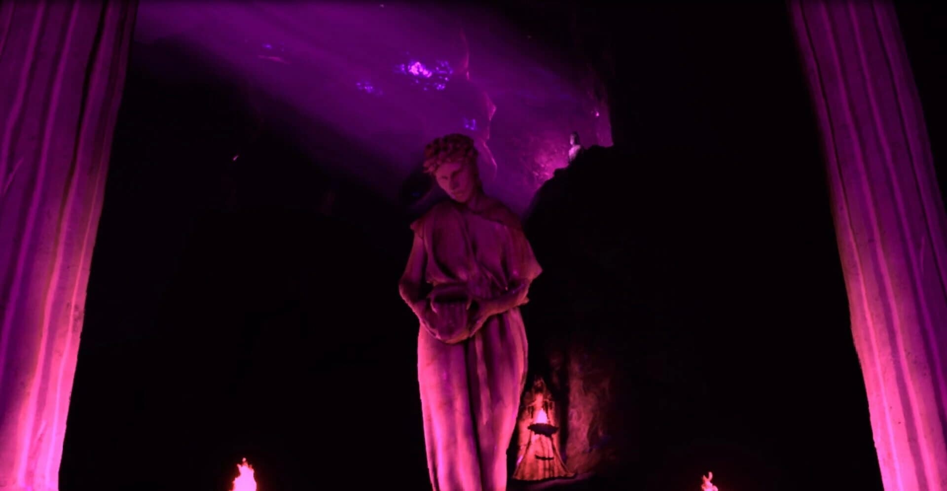Sacred Siren screenshot 5