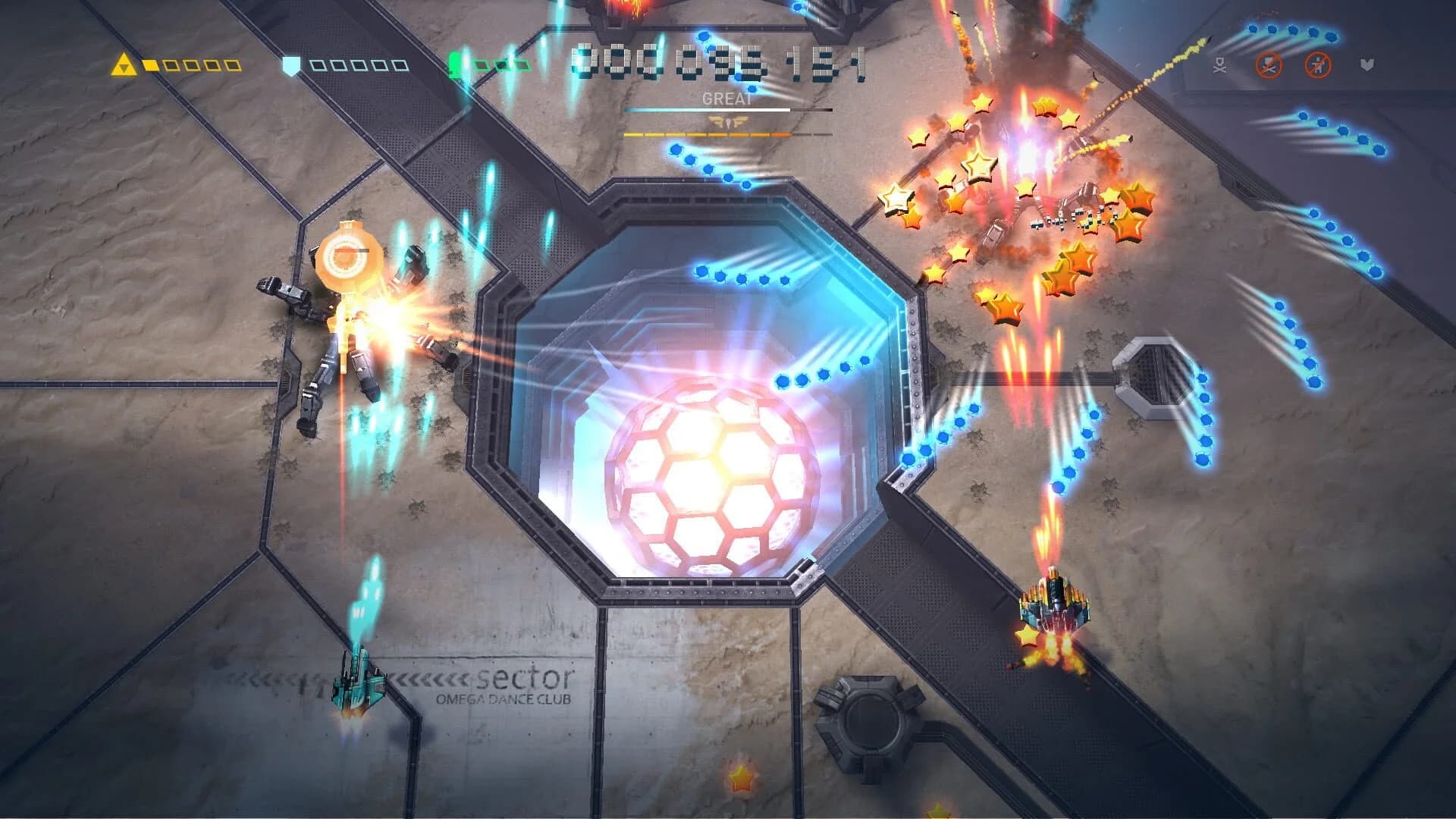 Sky Force Reloaded screenshot 4