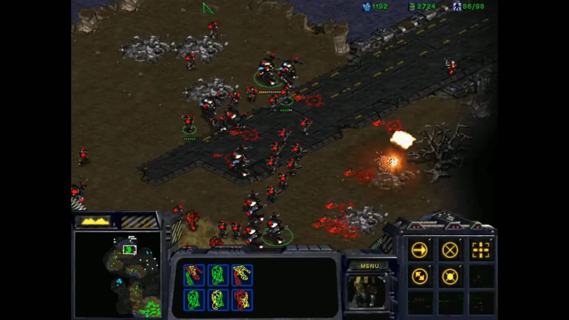 StarCraft: Insurrection screenshot 1