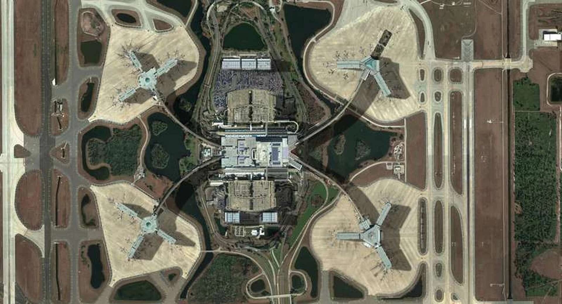 Tower!2011:SE - Orlando KMCO Airport screenshot 2